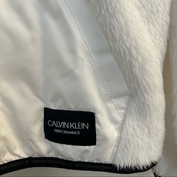 Calvin Klein Performance Fleece Pullover Hoodie - Girls Size 7/8 - Picture 2 of 5